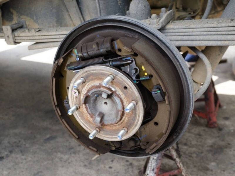 hỏng Má phanh sau, Bộ thắng sau xe Mitsubishi Xpander