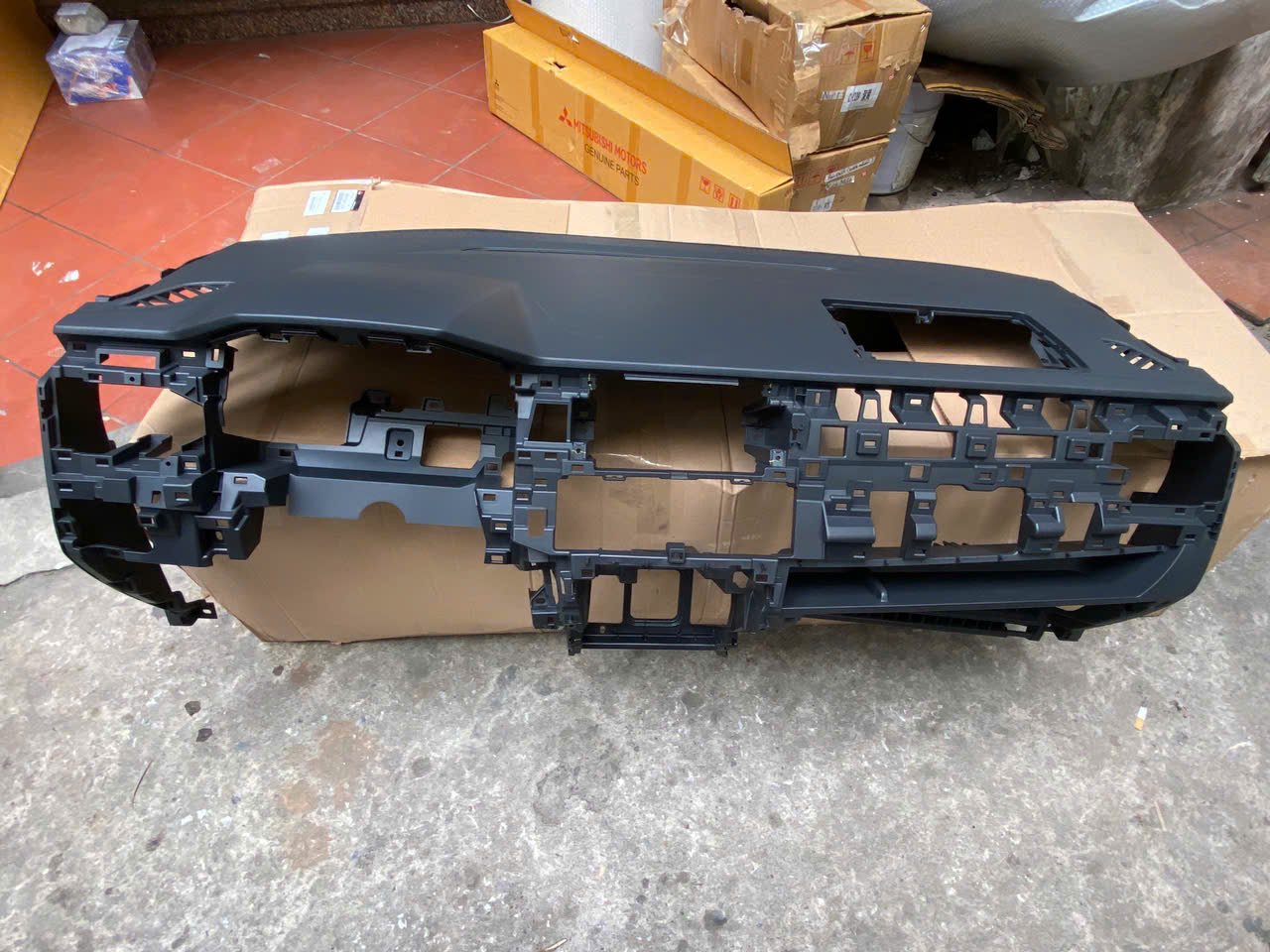 Táp lô xe Mitsubishi Xpander