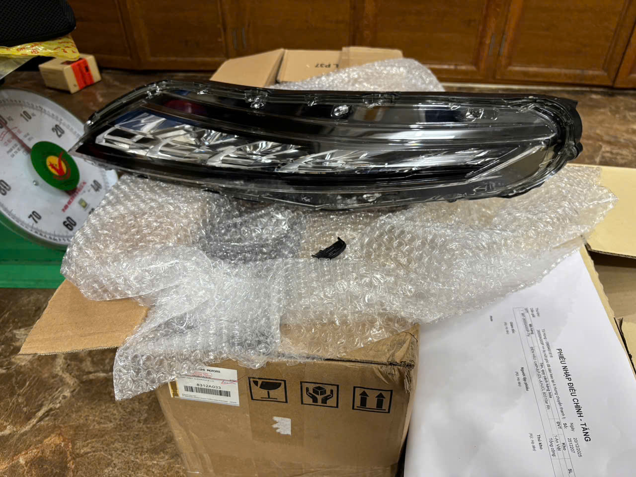 Đèn mý đèn định vị đèn led ban ngày xe Mitsubishi XPANDER HÀNG THANH LÝ