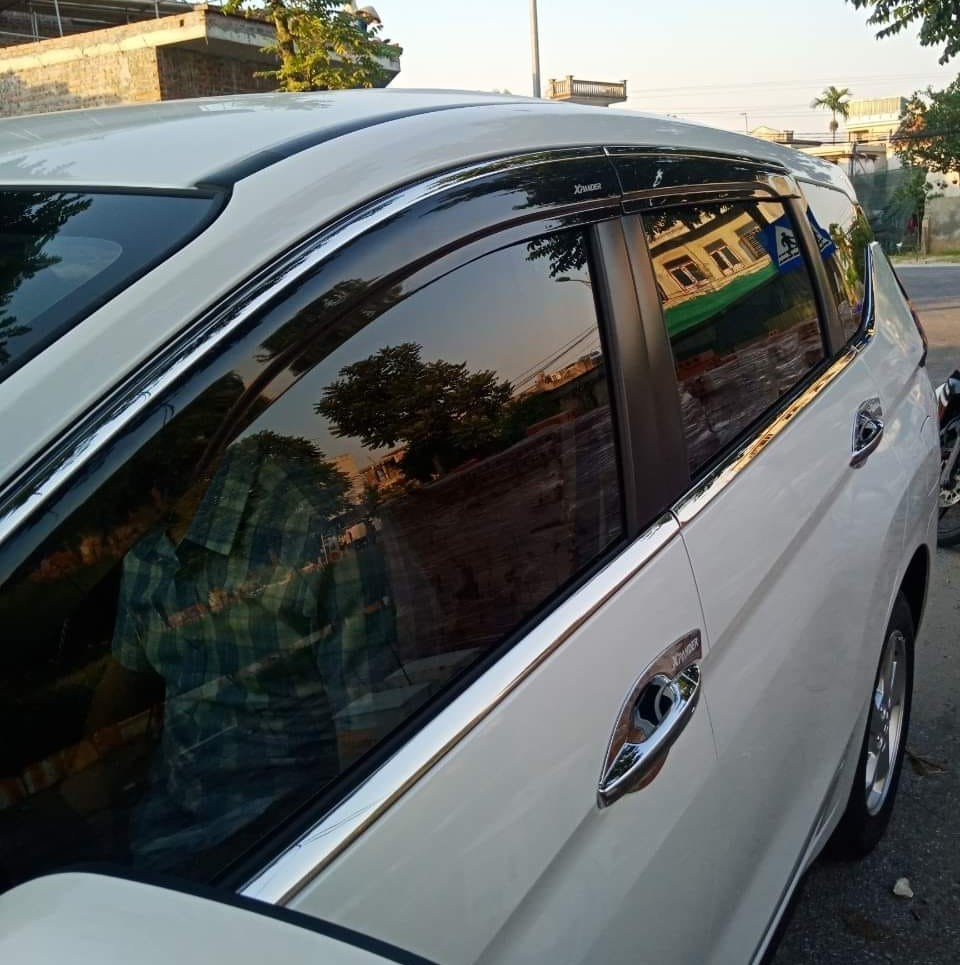 Vè Che Mưa xe Mitsubishi Xpander
