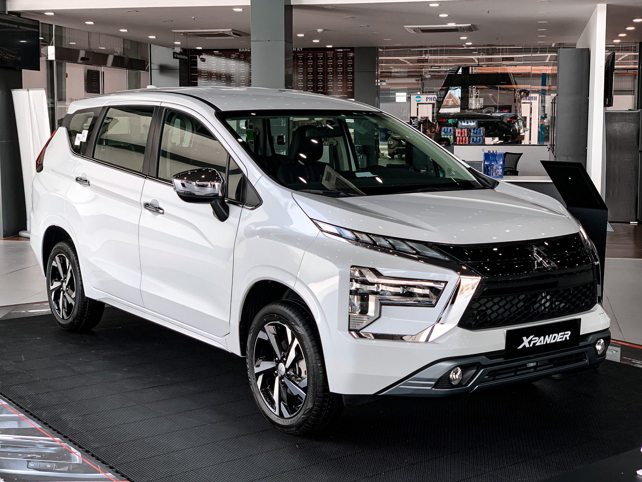 Tại sao Mitsubishi không sản xuất Xpander máy dầu?