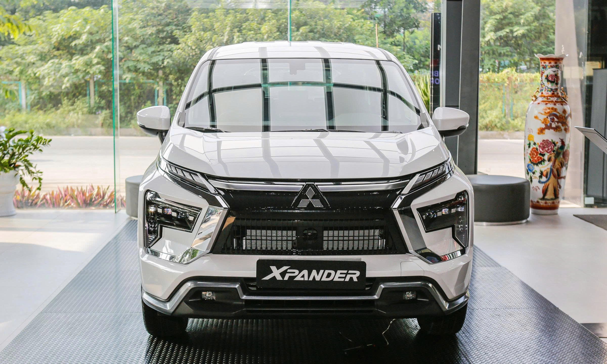 Cản trước Xe Mitsubishi Xpander 2025 2026, ba đờ sốc trước Xpander 2025 2026 62012W950P
