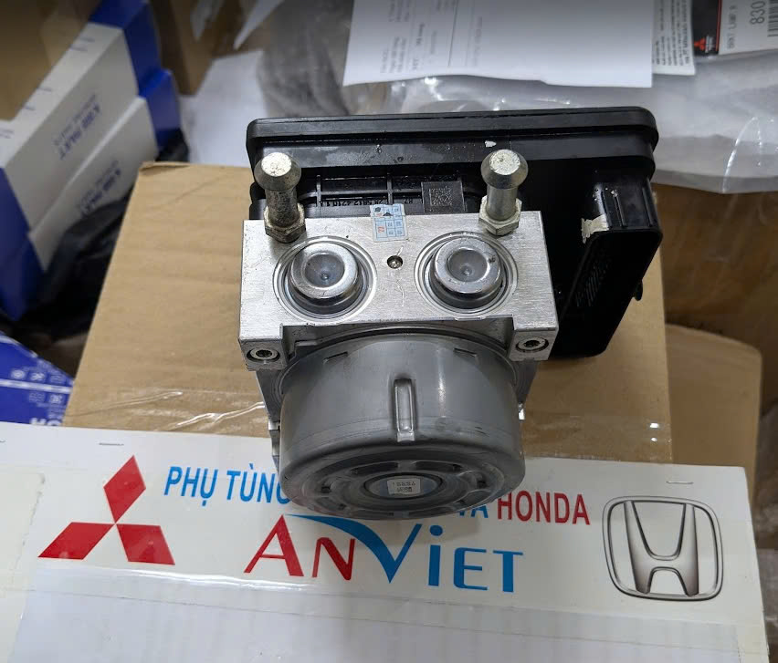 Cụm bơm abs Mitsubishi Xpander, Xpander Cross 4670C040  4670C041