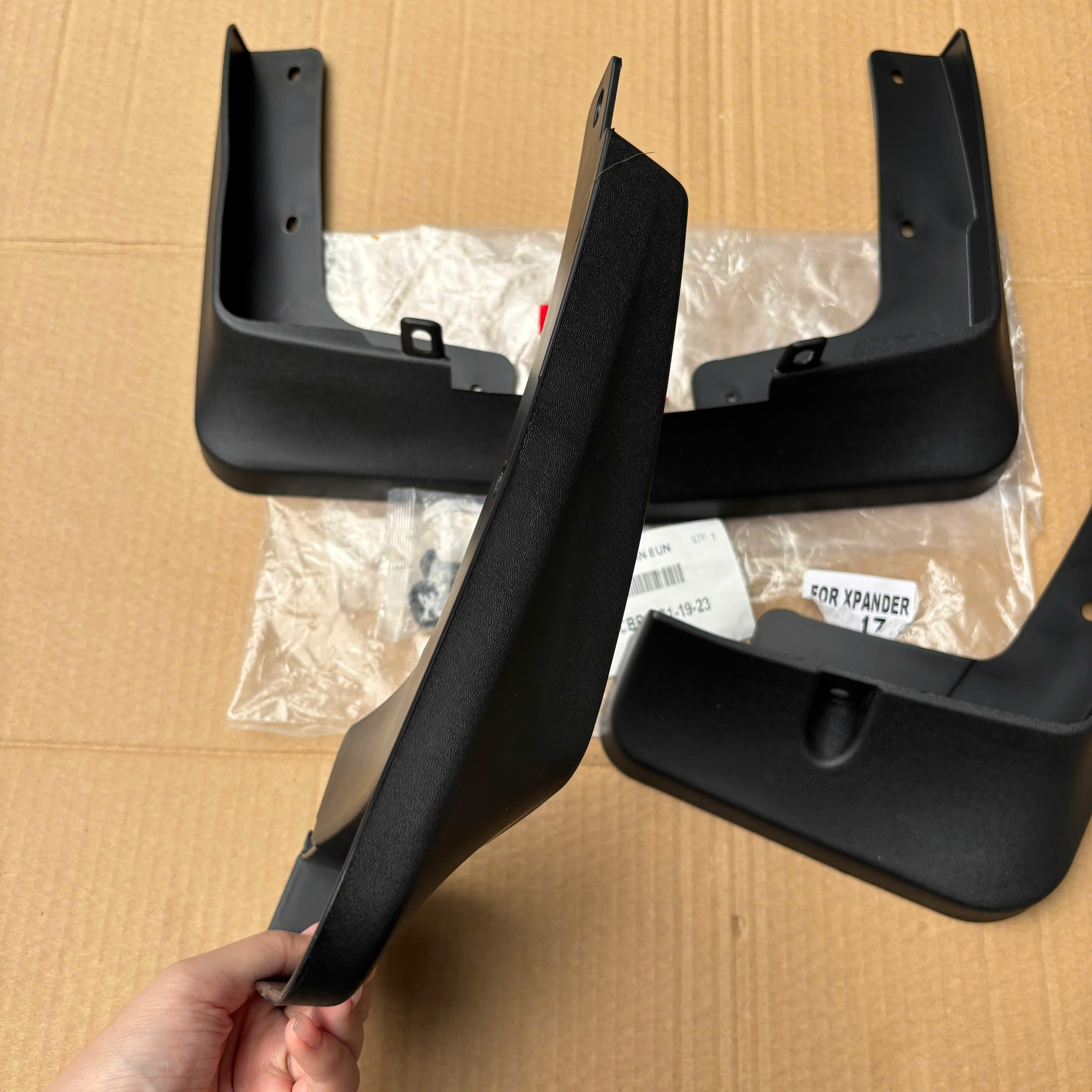 Chắn bùn bánh xe Mitsubishi Xpander