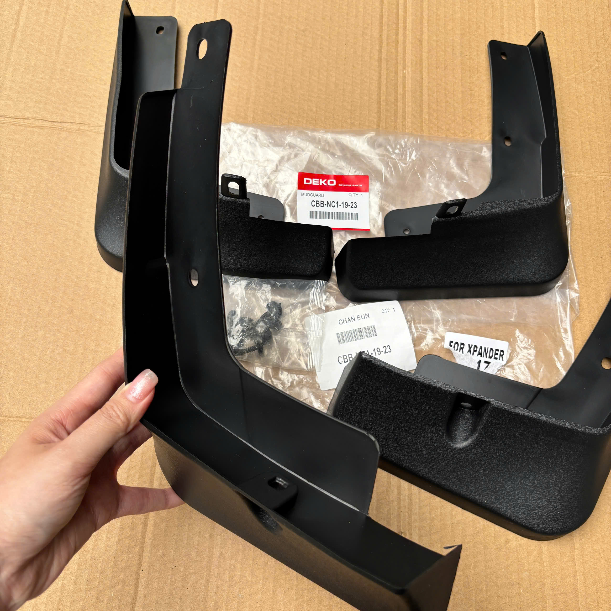 Chắn bùn bánh xe Mitsubishi Xpander