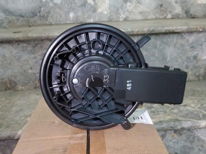 Mô tơ quạt dàn lạnh Mitsubishi Xpander 7802A330 , quạt dàn lạnh Xpander 