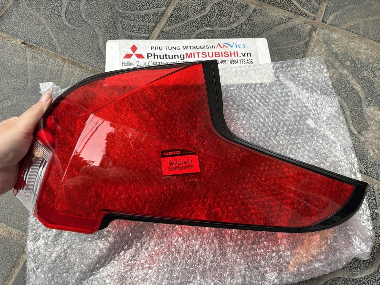 Mặt, Vỏ, Nắp đèn hậu, đèn lái sau xe Mitsubishi Xpander 2022-2026