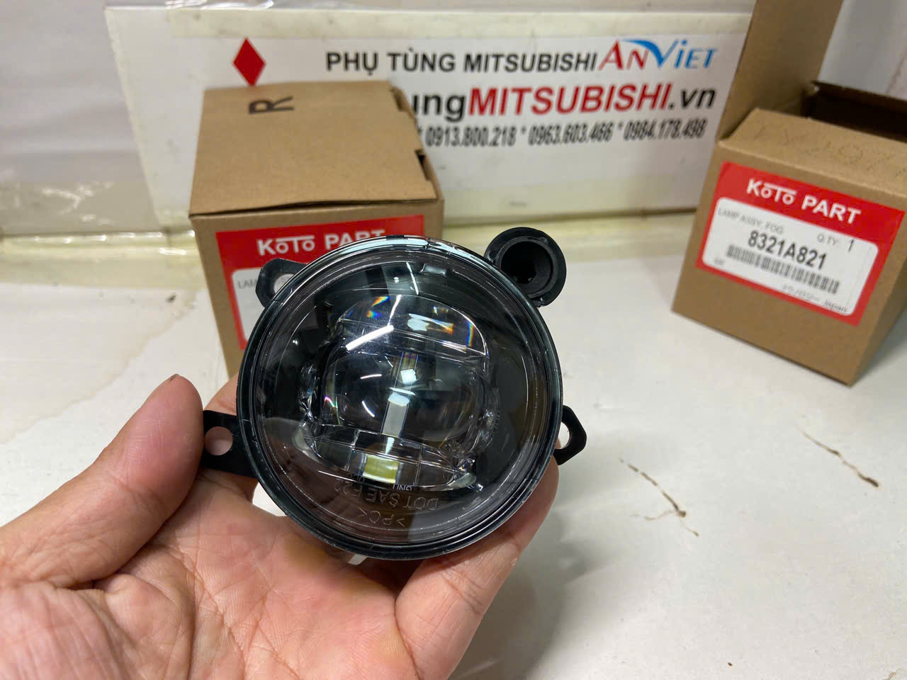 Đèn gầm, đèn sương mù xe Mitsubishi Xpander Cross 2023-2025 LED