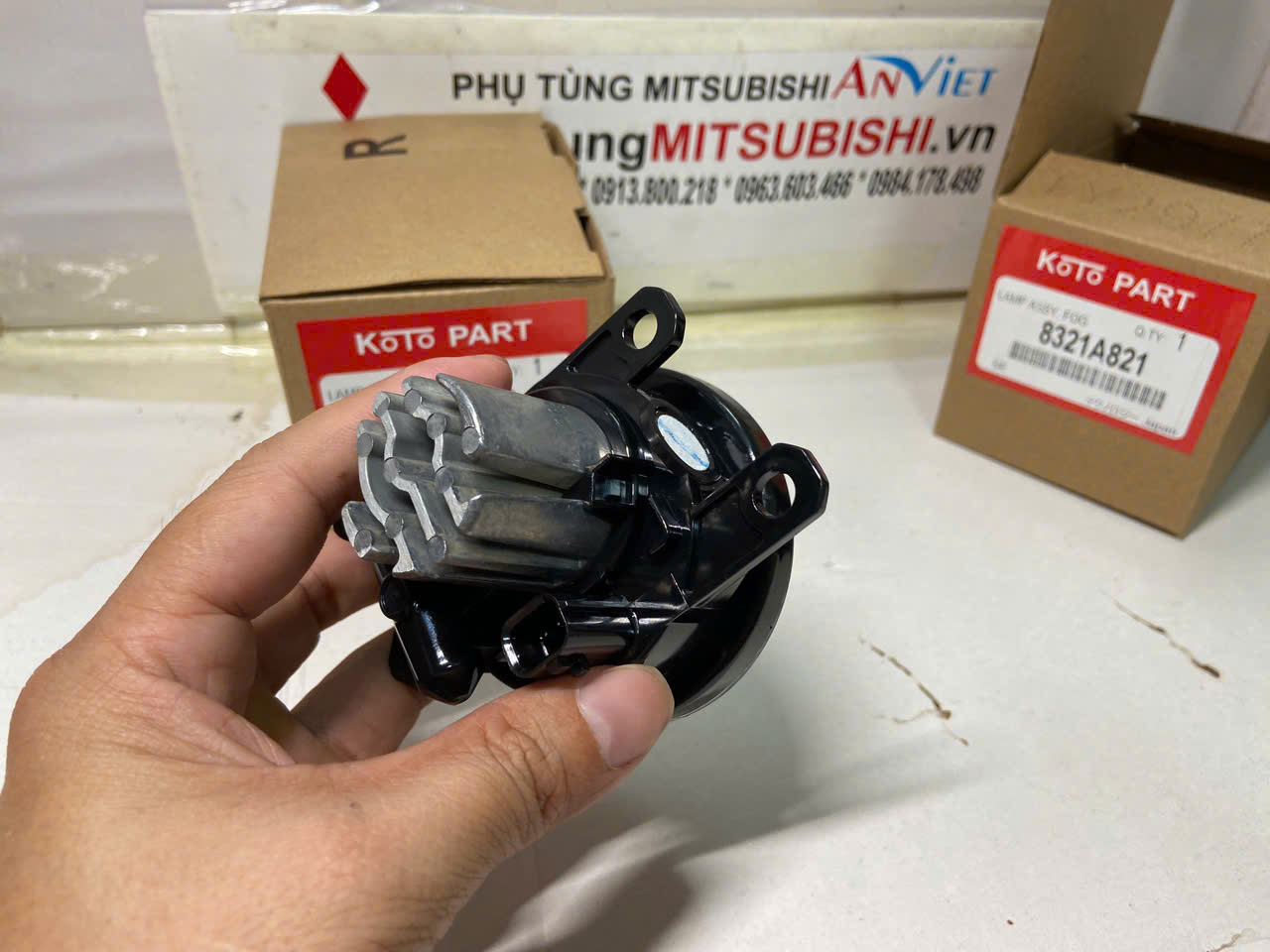 Đèn gầm, đèn sương mù xe Mitsubishi Xpander Cross 2023-2025 LED