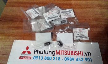 Con đội xe Mitsubishi Pajero