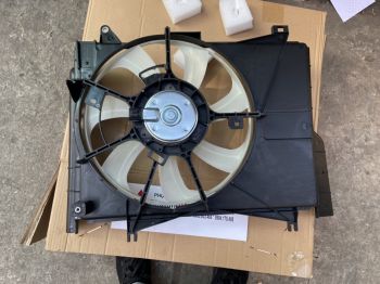 Cụm lồng quạt mô tơ quạt làm mát két nước dàn nóng xe Mitsubishi Mirage