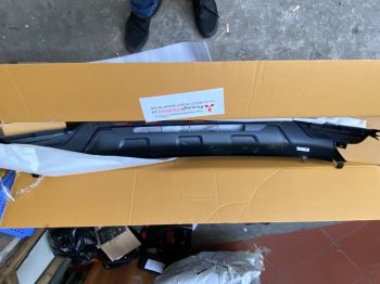 Ốp dưới ba đờ sốc trước xe mitsubishi Triton Athalete 2019-2024