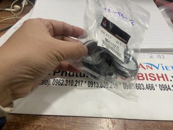 Bộ phớt thước lái xe mitsubishi Pajero ngân hàng V73 V93