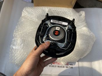 Túi khí bên lái xe mitsubishi Xpander 2022-2025