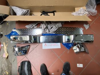 Cản sau xe mitsubishi Triton 2009-2016