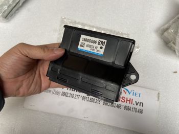 Hộp đen ECU điều khiển hệ thống động cơ xe mitsubishi Xpander