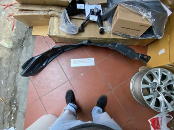 Chắn bùn hốc lốp xe mitsubishi Outlander Sport