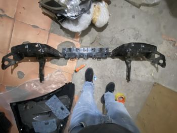 Xương đỡ ba đờ sốc sau xe mitsubishi Triton 2018-2024