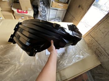 Chắn bùn lòng bánh xe xe mitsubishi Outlander