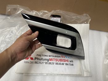 Ốp đèn sương mù xe mitsubishi Outlander 2023-2025