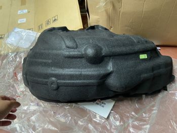 Chắn bùn lòng dè sau, Chắn bùn lòng bánh sau xe Mitsubishi Outlander