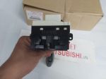 Công tắc pha cốt xe Mitsubishi Jolie