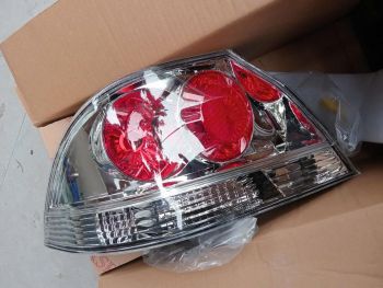 ĐÈN HẬU Mitsubishi lancer gala 2003 2004 2005 2006 2007 1.6 2.0  bên trái và bên phải 