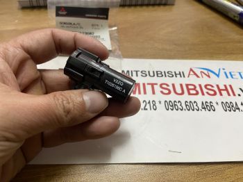 Cảm biến nhiệt độ ngoài trời xe Mitsubishi Triton và Pajero Sport