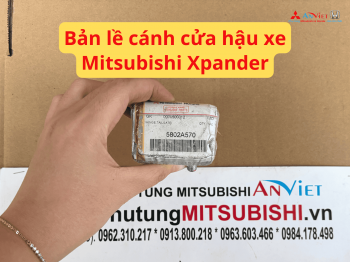 Bản lề cánh cửa hậu xe Mitsubishi Xpander