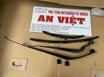 Bộ chổi gạt mưa xe Mitsubishi Xpander và Xpander Cross