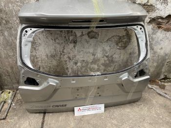Cánh cửa hậu, Cốp sau xe Mitsubishi Xpander và Xpander Cross hàng tháo xe - Bãi