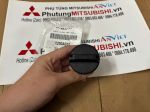 Nắp đổ dầu, nhớt động cơ xe Mitsubishi Attrage