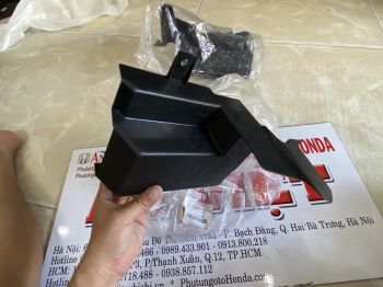 Tấm nhựa hướng gió két nước xe Mitsubishi Xpander và Xpander Cross