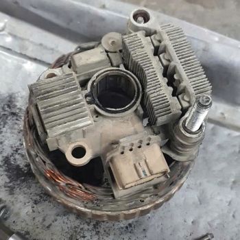 Bộ Ic máy phát điện gồm giắc cắm và chổi than cổ góp và Cụm Diot= đi ốt chỉnh lưu máy phát điện Xe Mitsubishi Attrage 2014- 2026, Mitsubishi Mirage 2014-2020 icmpd.a13a Diot.A13a 1800A316 1800a360 23100W120P 
