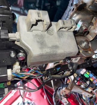 Cụm tiếp điểm đề (gồm khóa cổ vô lăng) xe Mitsubishi Outlander, DESTINATOR, Mirage, Attrage, Xpander, Triton, Pajero Sport, Xforce hàng bãi