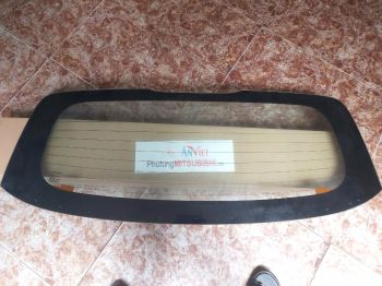 Kính cửa hậu, kính cốp sau, kính lưng sử dụng cho xe Attrage - Hàng nhập khẩu chính ngạch