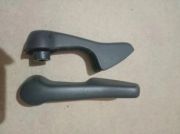 Tay điều chỉnh gập lưng ghế hàng 2 sử dụng cho xe Xpander, Destinator DST - Hàng nhập khẩu chính ngạch