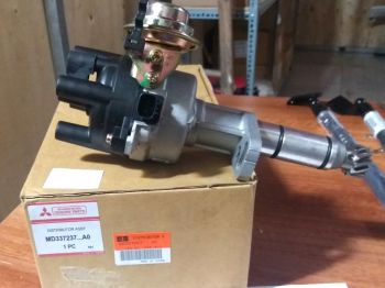 Bộ chia điện sử dụng cho xe Mitsubishi Jolie - Hàng nhập khẩu chính ngạch MD337237