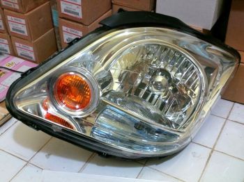 Vỏ Đèn pha sử dụng cho xe Jolie - Hàng nhập khẩu chính ngạch CW750075