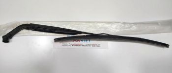 Cần gạt mưa sử dụng cho xe Mitsubishi Outlander - Hàng nhập khẩu chính ngạch 8250A586-8250A57