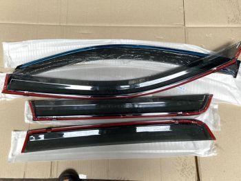 Vè che mưa sử dụng cho xe Outlander