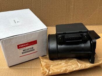 Cảm biến đo gió dùng cho xe Pajero V6-3000 | DEKOSHI DK-MD357338 | MD357338