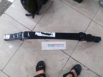 Bộ nhíp sau sử dụng cho xe Triton - Hàng nhập khẩu chính ngạch