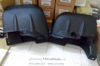 Chắn bùn sử dụng cho xe Triton - Hàng nhập khẩu chính ngạch