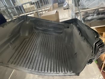 Lót nhựa thùng sau sử dụng cho xe Triton - Hàng nhập khẩu chính ngạch