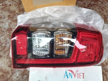 Đèn hậu sử dụng cho xe Triton 2019-2024 bản LED - Hàng nhập khẩu chính ngạch
