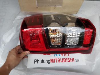 Đèn hậu, Đèn lái sau sử dụng cho xe Triton 2019-2024 bản Halogen - Hàng nhập khẩu chính ngạch