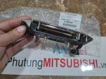 Tay mở thùng sau sử dụng cho xe Triton - Hàng nhập khẩu chính ngạch