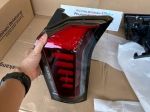 Đèn hậu miếng ngoài, Đèn lái sau miếng trên hông sử dụng cho xe Mitsubishi XForce 26550B000P 26555B000P