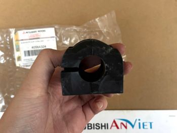 Cao su ốp cân bằng trước sử dụng cho xe Xpander, Xpander Cross, Xforce, Lancer, Outlander Sport